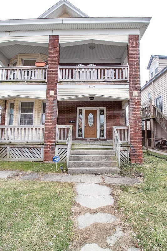property at 3309 W 8th St