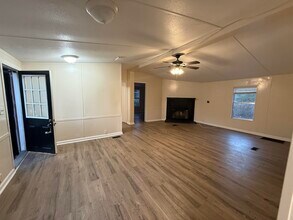 11606 Bright Star Cir in Tallahassee, FL - Building Photo - Building Photo