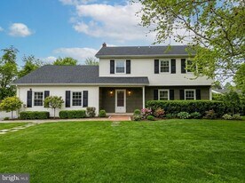 53 N Post Rd in West Windsor Township, NJ - Building Photo