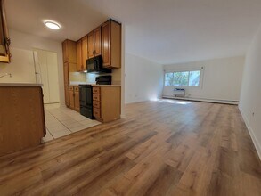 810 E Shady Way in Arlington Heights, IL - Building Photo - Building Photo