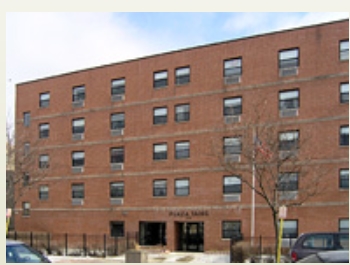 Plaza Taino Apartments in Chicago, IL - Building Photo