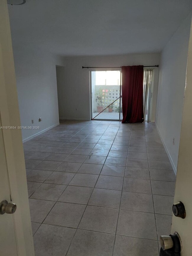 property at 9735 Fontainebleau Blvd