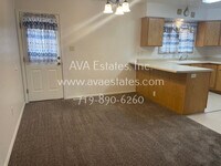 2726 Poplar St photo'