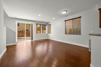 9 Dulcibbella Pl in Sacramento, CA - Building Photo - Building Photo