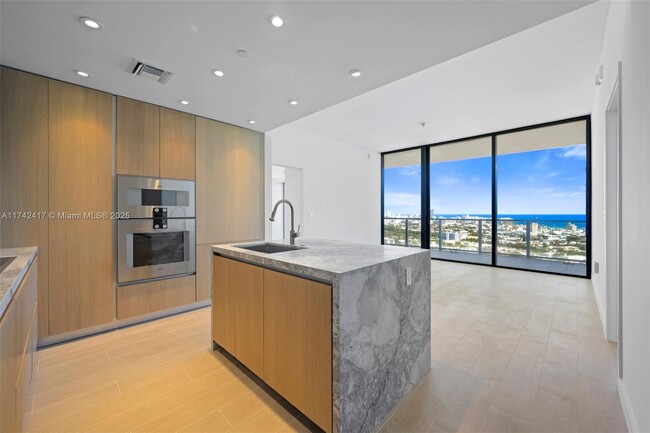 501 West Ave in Miami Beach, FL - Building Photo - Building Photo