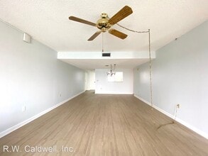 7300 Sun Island Dr S-Unit -Unit 803 in South Pasadena, FL - Building Photo - Building Photo