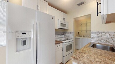 830 NW 3rd St in Homestead, FL - Building Photo - Building Photo