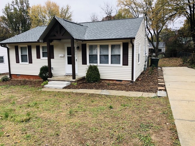 1803 Trogdon St in Greensboro, NC - Building Photo - Building Photo