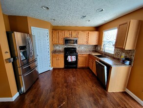 625 Cleary Dr in Fairborn, OH - Building Photo - Building Photo