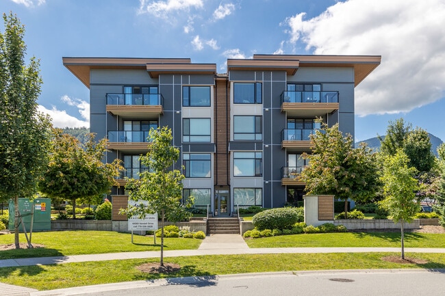 property at 44565-44565 Vandell Dr