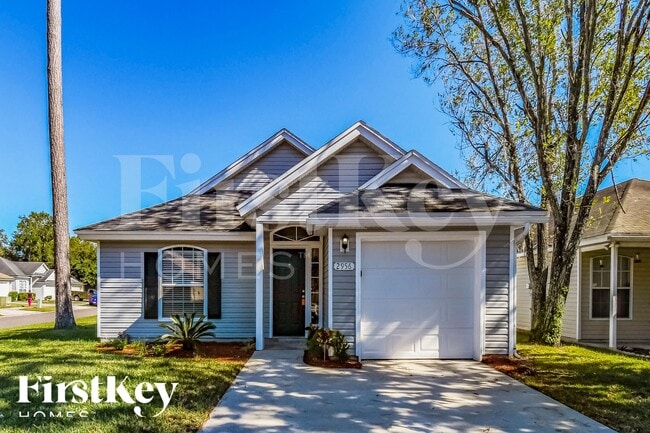 2956 Centerwood Dr N in Jacksonville, FL - Building Photo - Building Photo