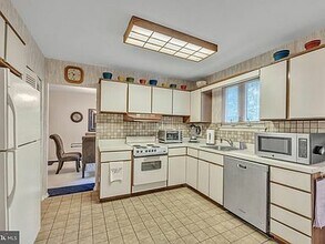 1131 Haral Pl in Cherry Hill Township, NJ - Building Photo - Building Photo