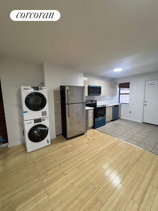 110 W 130th St in New York, NY - Building Photo
