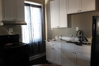 1908 Esplanade Ave, Unit 1908 in New Orleans, LA - Building Photo - Building Photo