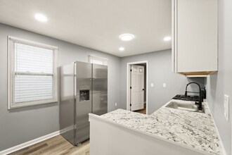 2222 Duncan St in Louisville, KY - Building Photo - Building Photo