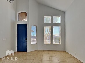 22032 N 33rd Dr in Phoenix, AZ - Building Photo - Building Photo