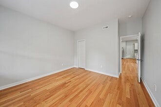 42 Waterville St in Waterbury, CT - Building Photo - Building Photo