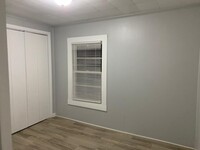 315 E 15th St SW photo'