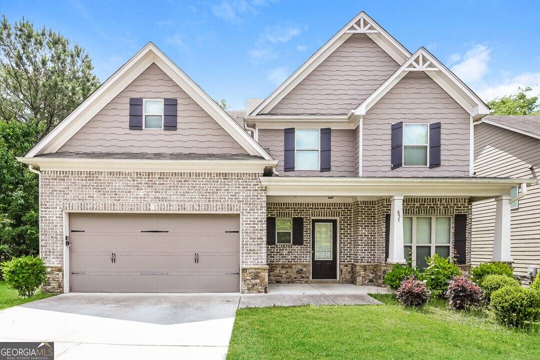 857 Overlook Gln Dr in Lawrenceville, GA - Building Photo