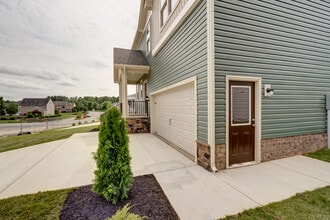 304 Northfield Hts Ln in Richmond, VA - Building Photo - Building Photo