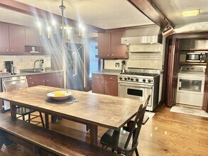 417 Washington St in Norwich, CT - Building Photo - Building Photo