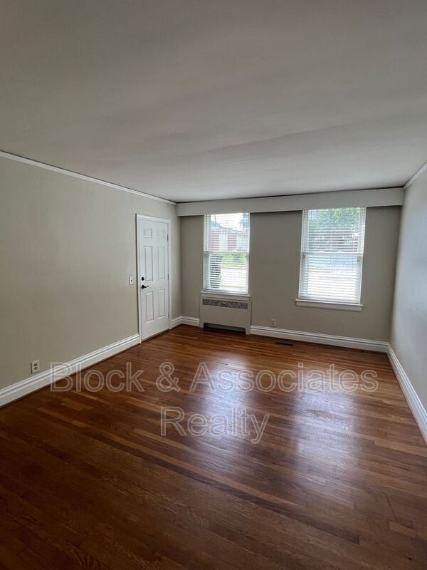 1108 W Friendly Ave in Greensboro, NC - Building Photo - Building Photo