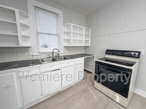 141 N Home Ave in Independence, MO - Building Photo - Building Photo