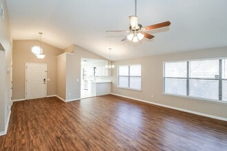 7631 Collins Ridge Blvd in Jacksonville, FL - Building Photo - Building Photo