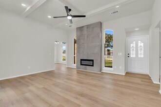 8691 Pebblebrook Dr in Frisco, TX - Foto de edificio - Building Photo