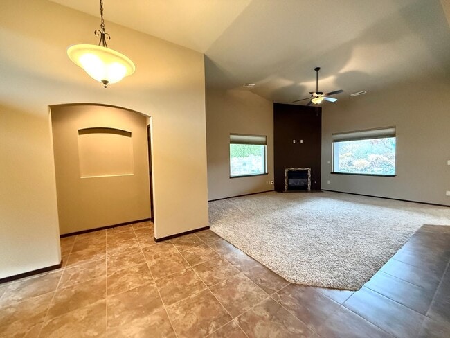 1769 Silver Ct in Richland, WA - Building Photo - Building Photo