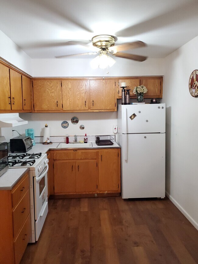 193 Watchung Ave Apartments and Nearby Bloomfield Apartments For Rent