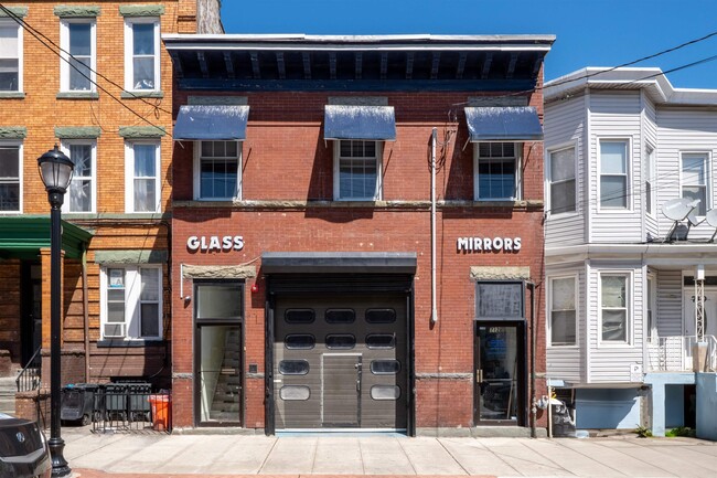 property at 712 22nd St