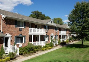 Fairfield At Garfield Estates Apartments