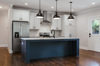 132 Flint St in Athens, GA - Building Photo - Building Photo