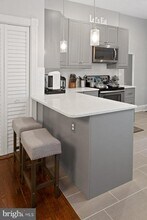 111 N Patrick St in Alexandria, VA - Building Photo - Building Photo