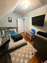 17 Bowers St in Lowell, MA - Foto de edificio - Building Photo