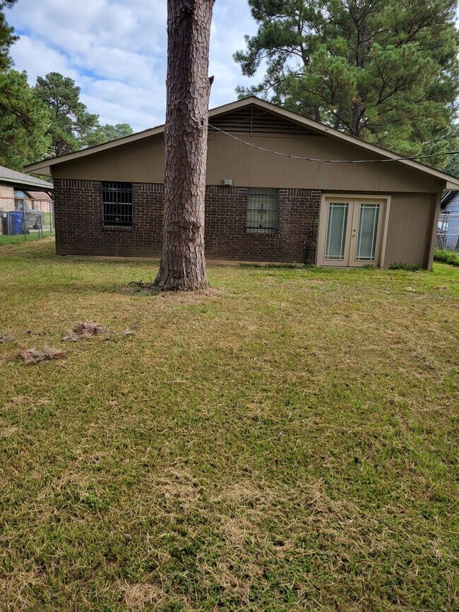9368 Wardlow Dr in Shreveport, LA - Building Photo - Building Photo