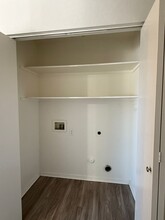 8372 E Lakeshore Dr in Prescott Valley, AZ - Building Photo - Building Photo