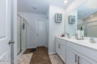 410 Ginger Dr in New Bern, NC - Building Photo - Building Photo