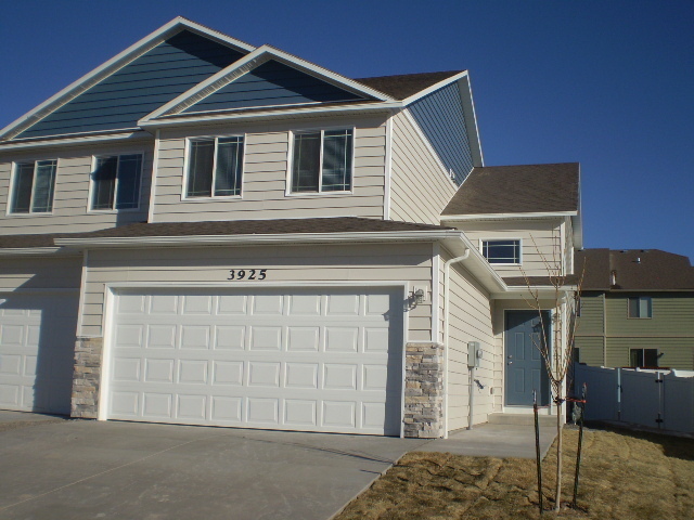 3925 Raindancer Trail in Cheyenne, WY - Building Photo