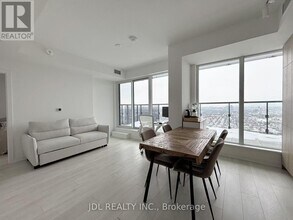 127 Broadway Ave in Toronto, ON - Building Photo - Building Photo