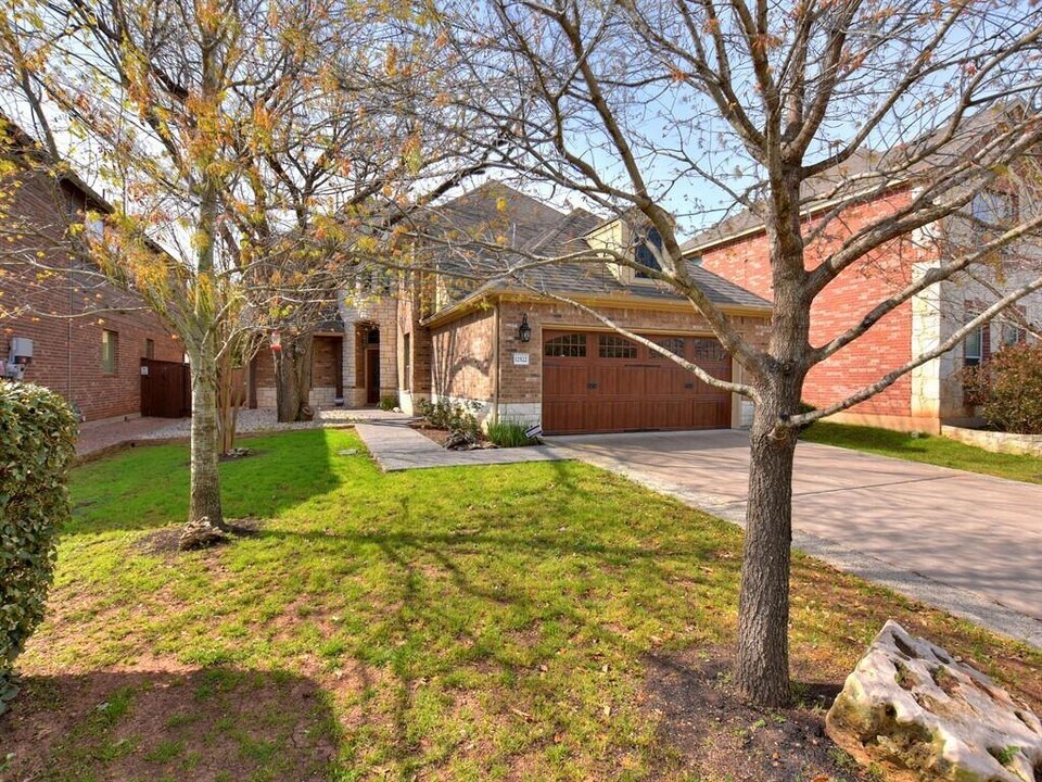 12522 Enchanted Forest Dr in Austin, TX - Building Photo