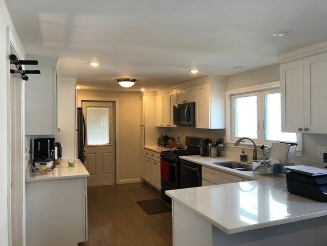 property at 20 Marble St