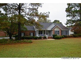 6304 Albatross Dr in New Bern, NC - Building Photo