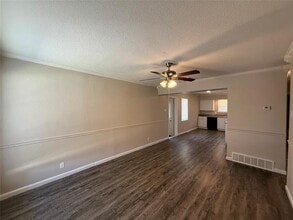 3360 Caribbean Dr in Mesquite, TX - Building Photo - Building Photo