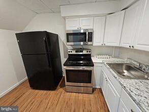 403 Washington Ave in Sellersville, PA - Building Photo - Building Photo