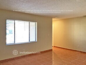 814 Centerwood Ct in Brandon, FL - Building Photo - Building Photo