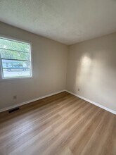 2821 E Cardinal Dr in Decatur, IL - Building Photo - Building Photo