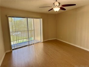 2083 NE Collins Cir in Jensen Beach, FL - Building Photo - Building Photo