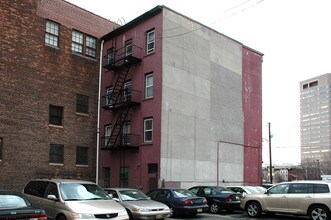 177 York St in Jersey City, NJ - Building Photo - Building Photo